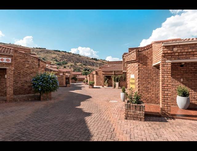 3 BEDROOM DUPLEX FOR SALE IN MORNINGHILL